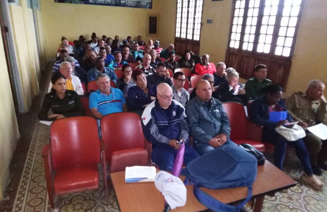 Dedican especial atención en reunión Sagua con todos a los aspectos de la primera etapa de trabajo del año
