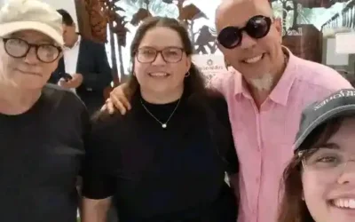 «Entre manos», un homenaje a Silvio en sus 60 años de poesía y guitarra