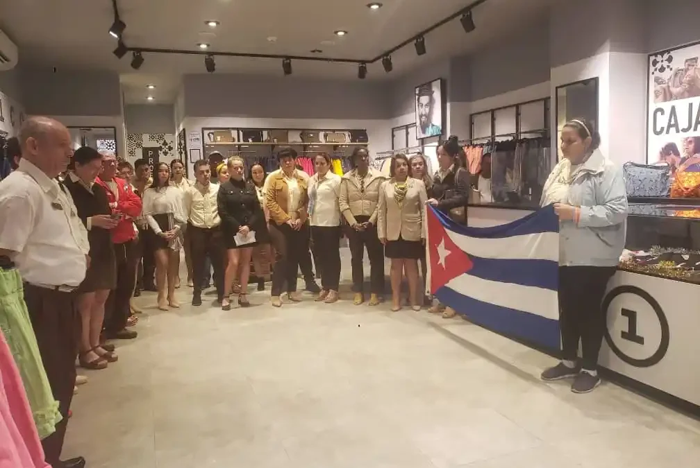 Villa Clara: reafirman trabajadores del turismo respaldo a la patria y condena al recrudecimiento del Bloqueo de EEUU