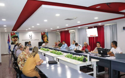 Efectúan reunión de Comisión Nacional de Drogas