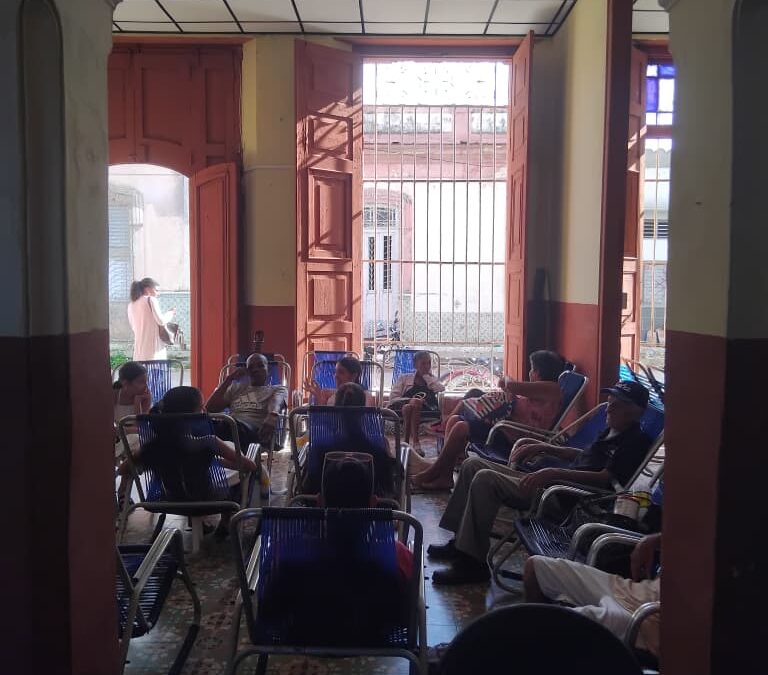 Reabre sus puertas la Casa de Abuelos de la Villa del Undoso