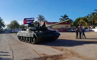 Tanquistas reafirman el compromiso con Cuba en su día