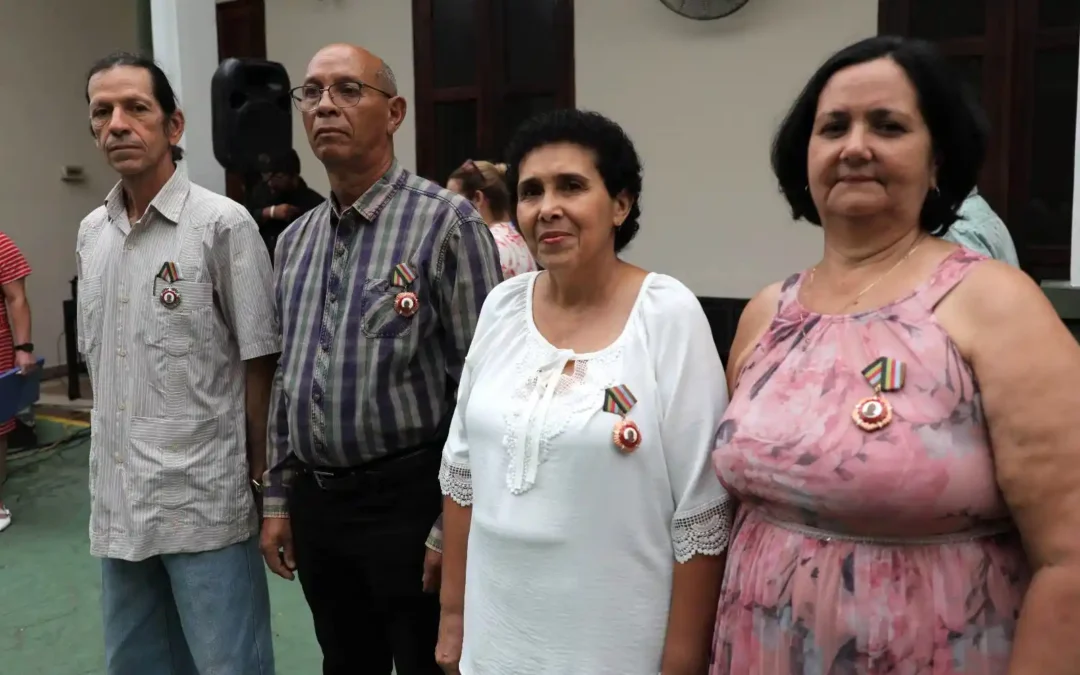 Reconocen entrega, esfuerzo y consagración de trabajadores en Villa Clara