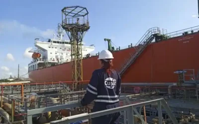 Refinería de Cienfuegos: procesando el crudo ruso a toda máquina
