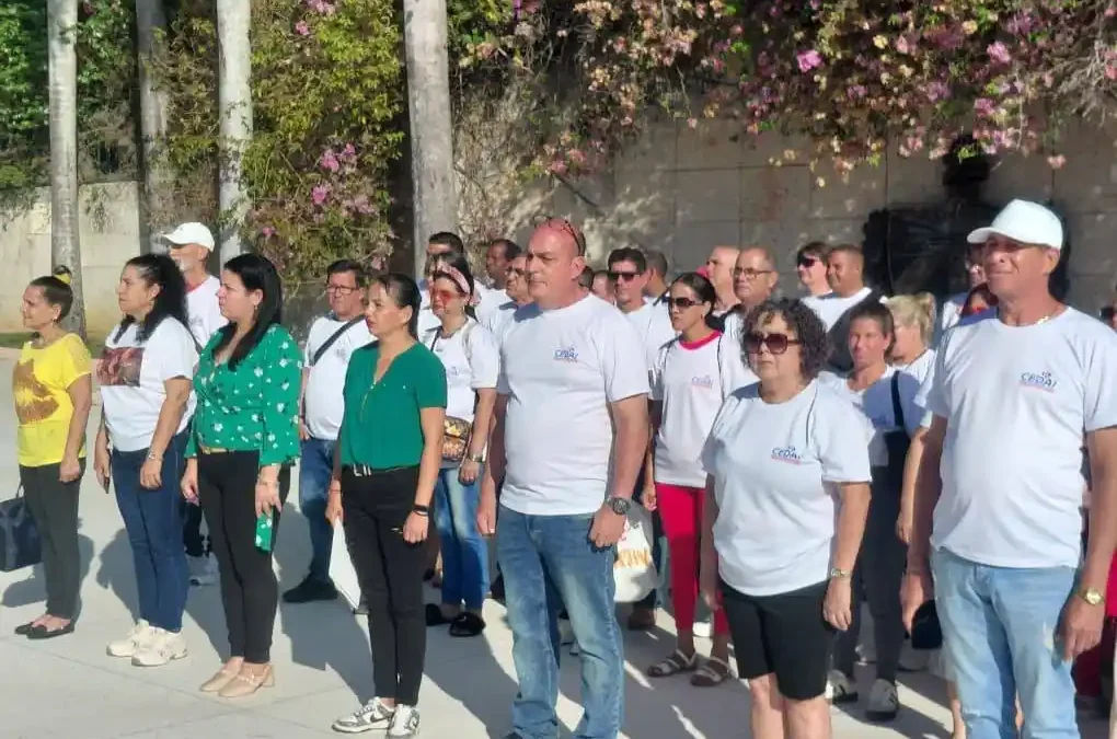 CEDAI de Villa Clara recibe Bandera de Vanguardia Nacional