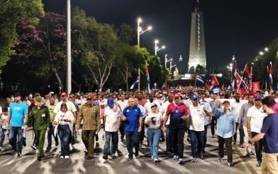 Encabeza Díaz-Canel movilización popular por los trabajadores