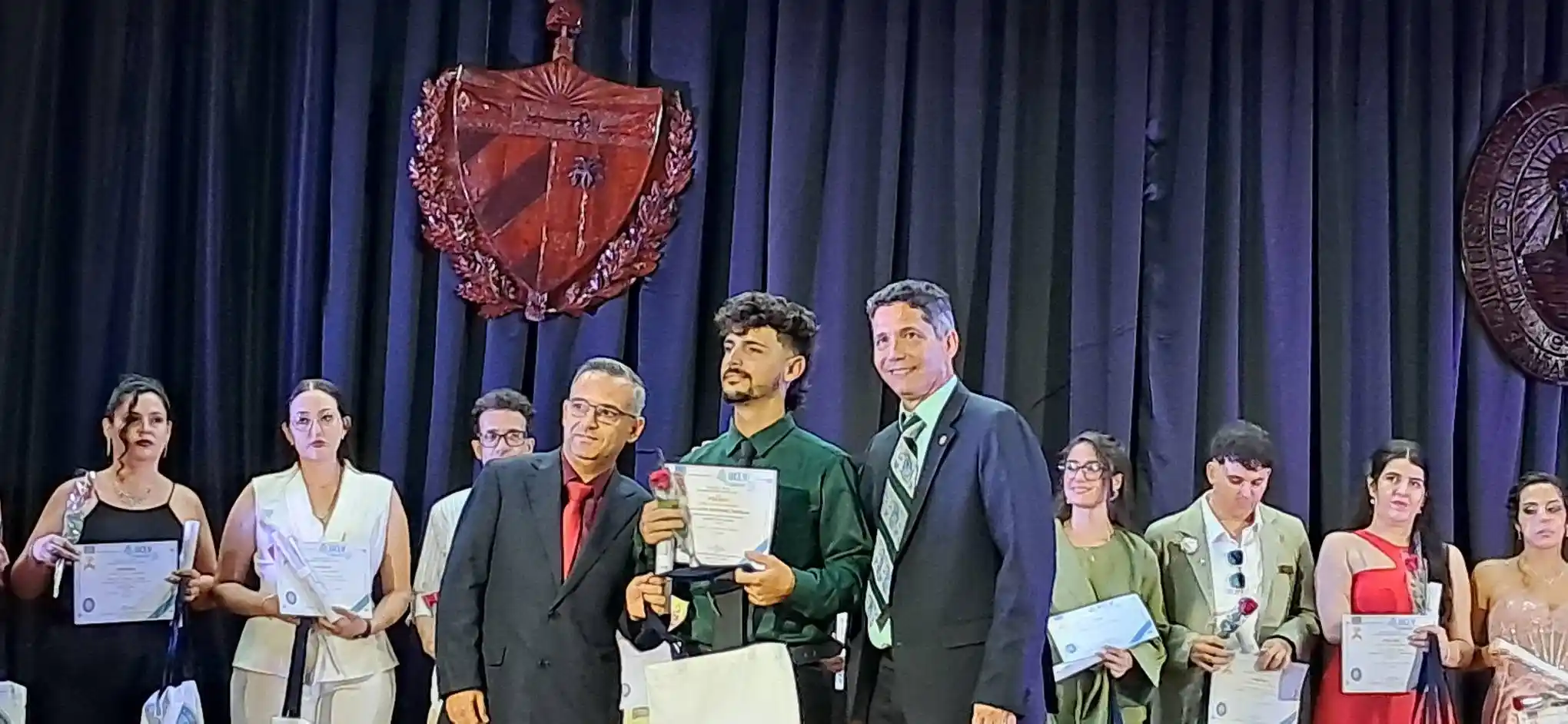 UCLV-Graduado