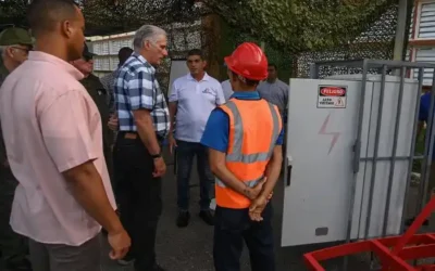 Constata Díaz-Canel novedosas soluciones energéticas y constructivas