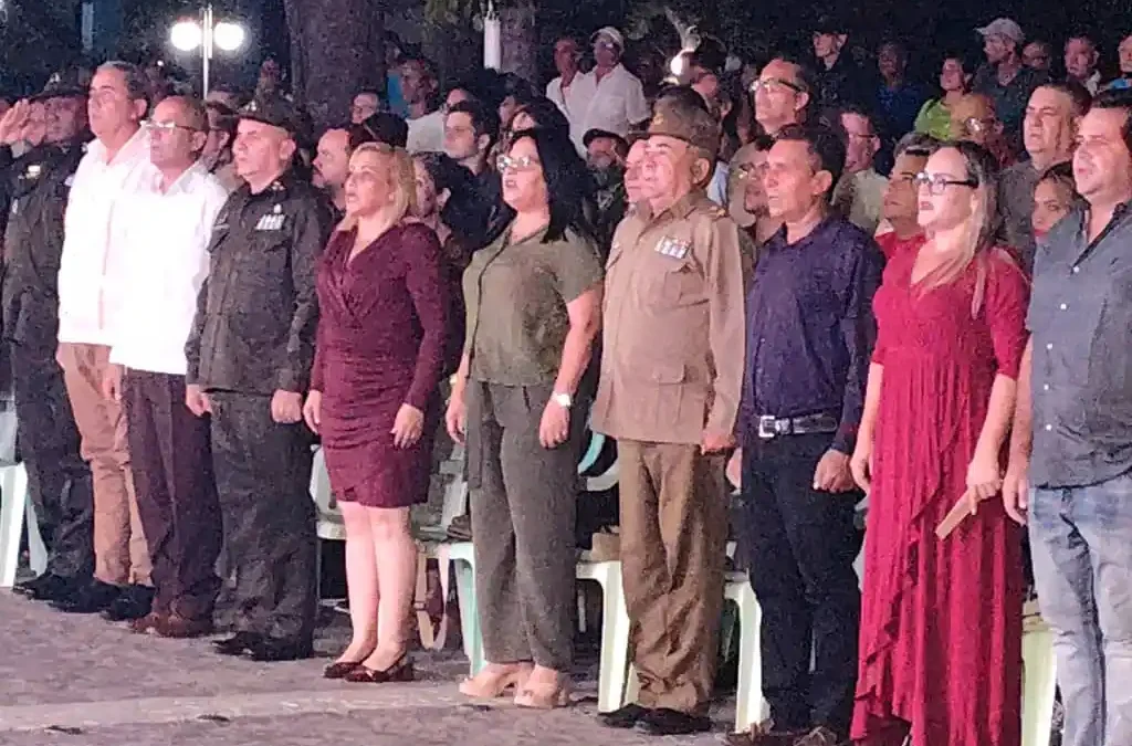 Fidel vivo en la melodía de quienes no se rinden