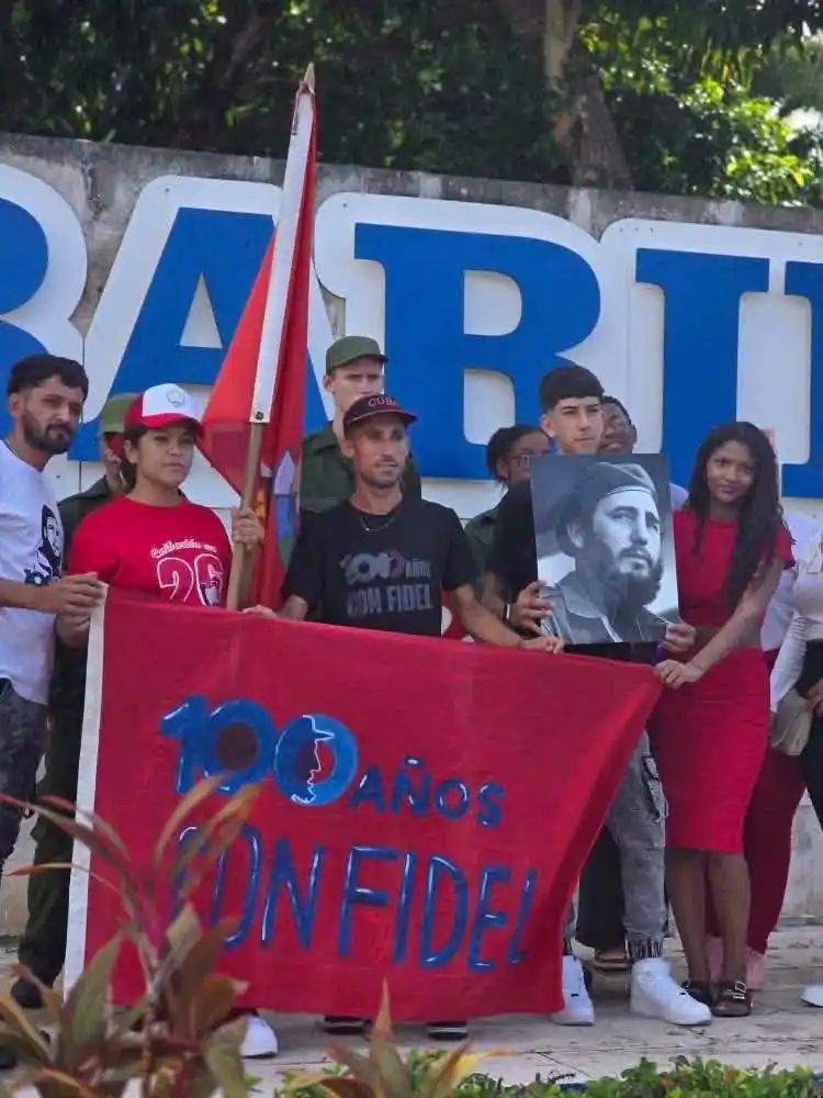 JovenesFidel