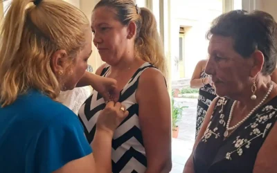 Condecoran a villaclareñas destacadas con la Distinción 23 de agosto