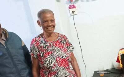El hilo que une generaciones: Día Mundial de la Costurera