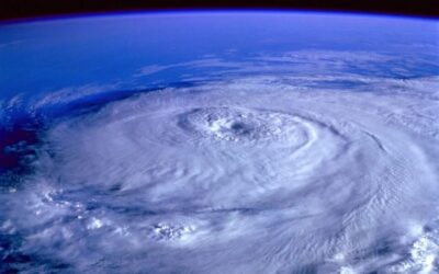 Huracán Simon provocará lluvias muy fuertes en localidades de México